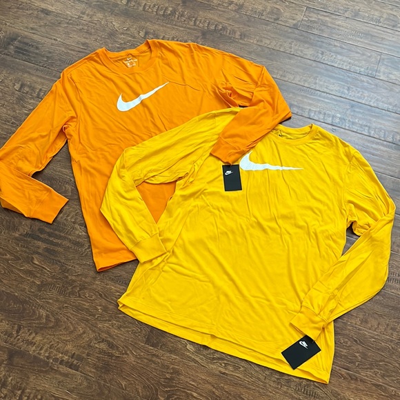 NIKE 2/Set Bundle Men’s Tee SHIRTs - Size XLG - Picture 1 of 16